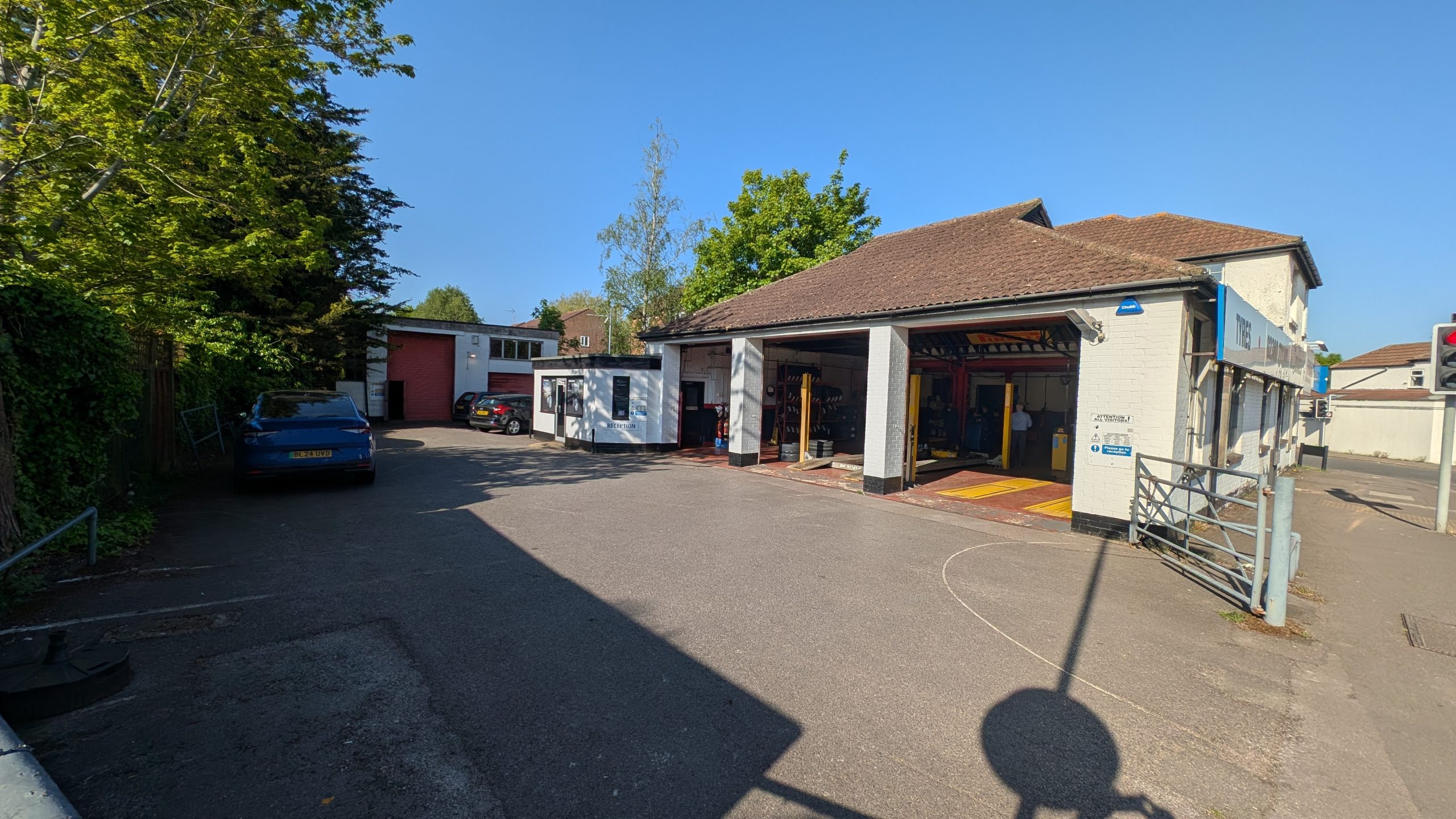 SOUTHAMPTON AUTOCENTRE SOLD