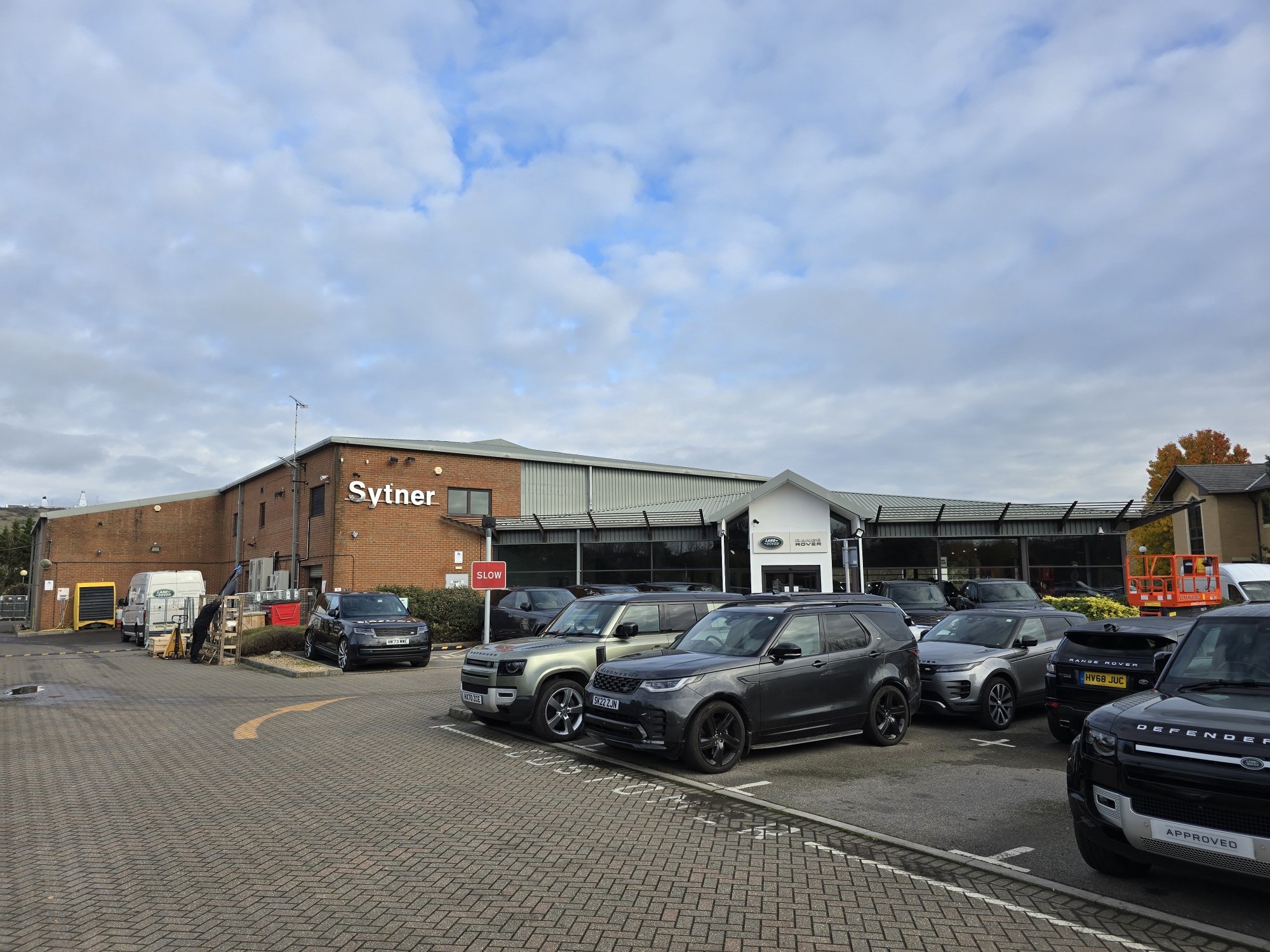 SPECIALIST AUTHORISED REPAIR CENTRE TAKES PORTSMOUTH SHOWROOM